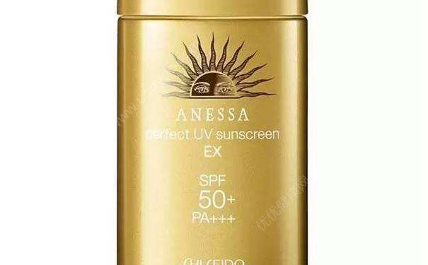 安耐晒金瓶适合什么肤质？安耐晒金瓶什么肤质用好？(1)