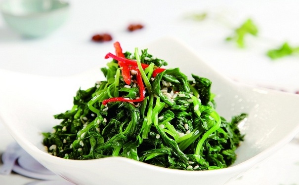 芹菜叶怎么吃？芹菜叶可以怎么吃？(1)