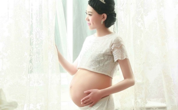 孕期便秘了该怎么办？孕期便秘可以补哪些食物缓解？(1)