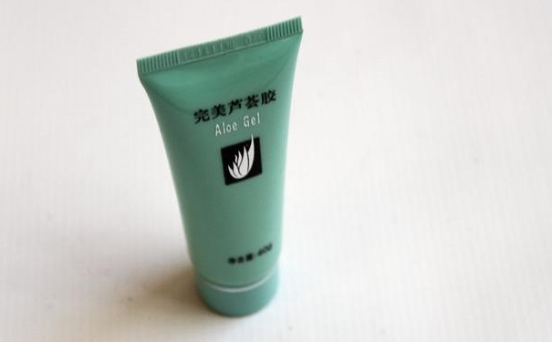 芦荟胶作用有哪些？芦荟胶护肤有什么好处？(1)