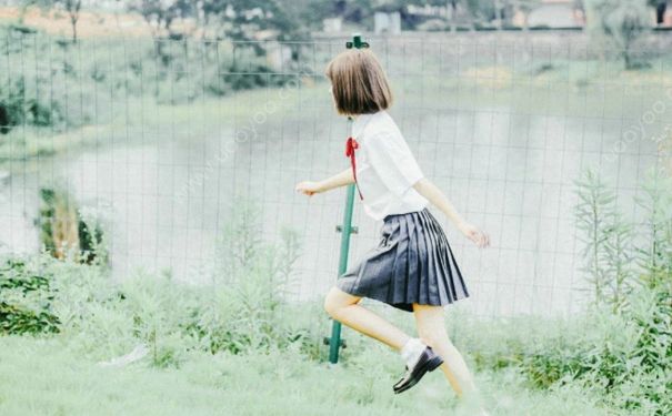 女生为什么喜欢穿裙子？穿裙子有什么好处？(1)