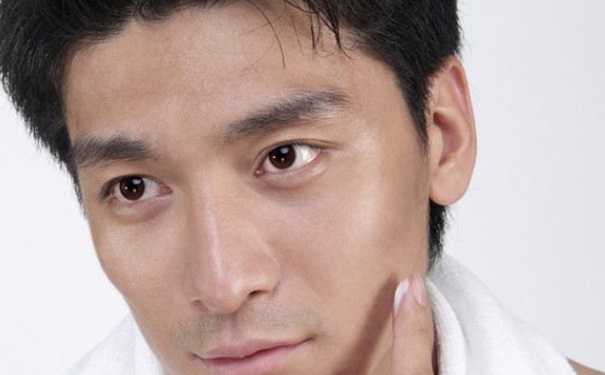 男士怎么用面膜？男士用面膜的方法是什么？(1)