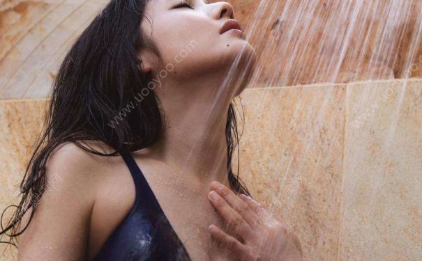 怎么通过按摩排毒？女人淋巴排毒的按摩方法(1)