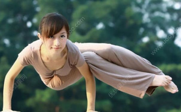 如何自测脊柱是否健康？脊柱应该如何护理？(1)