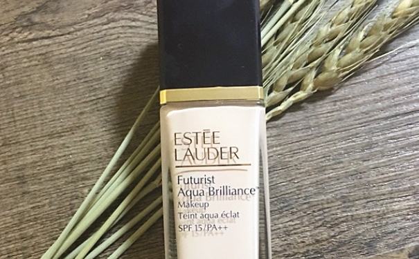 雅诗兰黛沁水粉底液怎么样？雅诗兰黛沁水粉底液好用吗？(1)