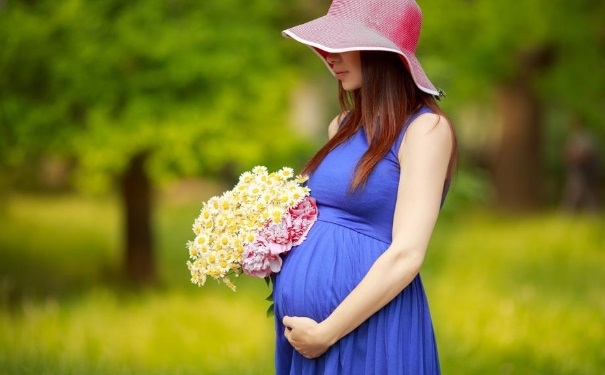 孕妇脸浮肿怎么调理？如何消除孕妇脸浮肿？(1)