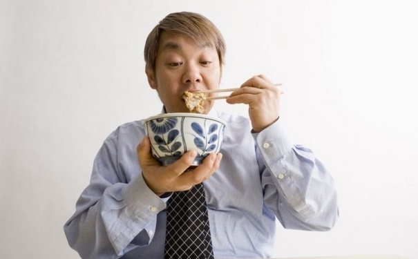 吃饭要咀嚼多少次最好?减肥还可从咀嚼开始？(1)