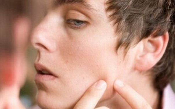 去痘痘的常用方法有哪些？该怎样预防青春痘？(1)