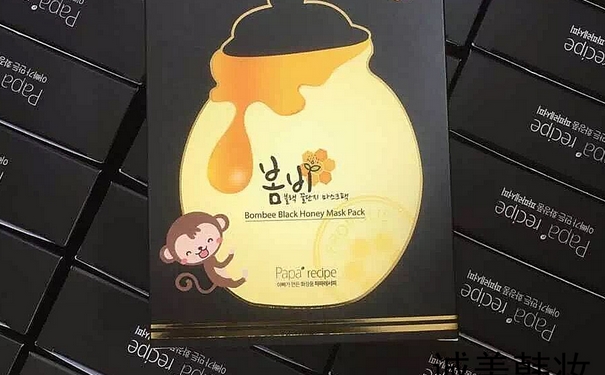 春雨蜂蜜面膜和黑面膜哪个好？春雨黑卢卡面膜和蜂蜜面膜的区别？(1)