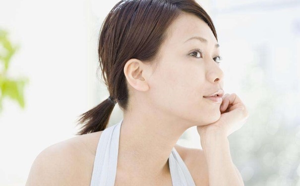 夏季怎么样美白好？夏季美白有哪些好方法？(1)