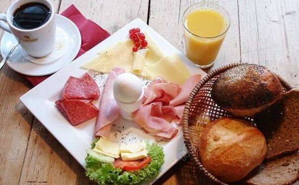 早餐不能吃什么食物？什么食物早餐不能吃？[图]