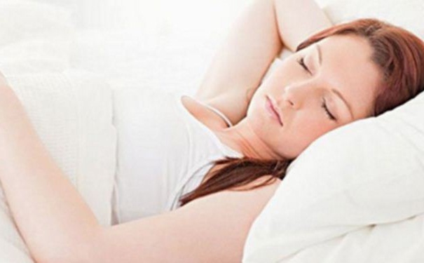 产后睡眠不足该怎么办？睡眠不足会对身体造成什么危害？(1)