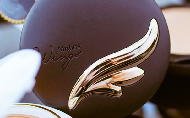 mistine羽翼粉饼怎么用？羽翼粉饼使用方法(1)