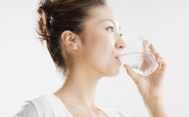 夏天为什么也要洗热水澡？夏天洗热水澡有什么好处？(4)