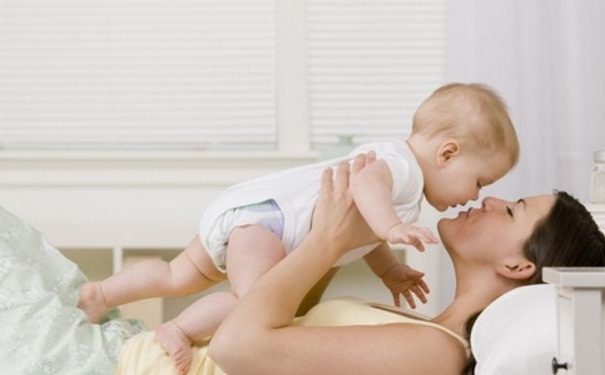 女性产后多久会来月经？产后月经不调的原因有哪些？[图]
