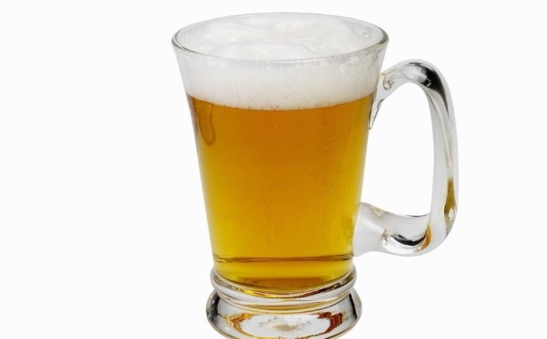 喝啤酒有什么好处和坏处？喝啤酒的利弊[图]