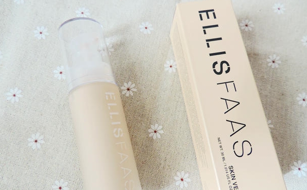 ellis faas粉底液怎么样？(1)
