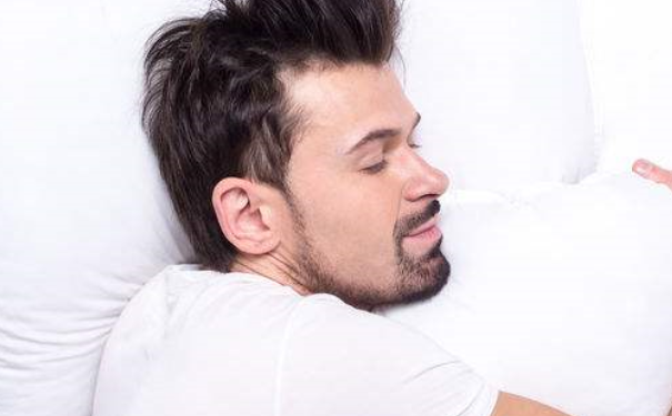 男性久坐睾丸为什么会痛？久坐的男人如何保护睾丸？(1)