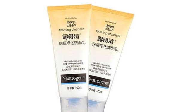 夏季用什么洁面产品控油？夏季必备的控油洁面产品(1)
