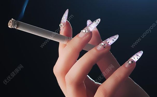 怎么挑选适合自己的指甲油？挑选指甲油有哪些误区？(4)