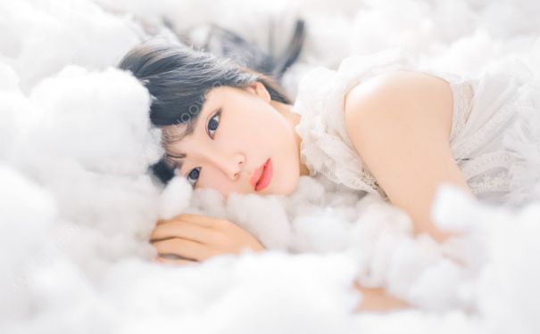 涂防晒霜必须卸妆吗？防晒霜如何卸妆？(3)