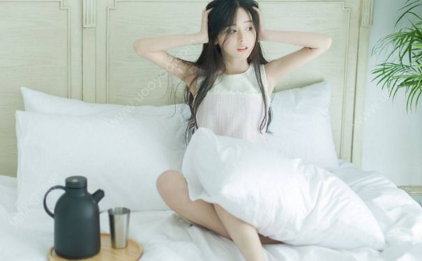 涂防晒霜必须卸妆吗？防晒霜如何卸妆？(4)
