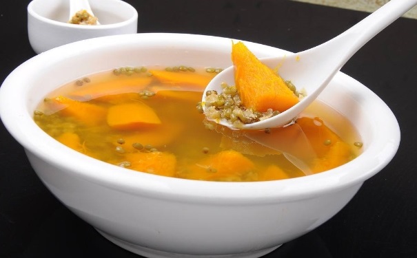 夏季老人吃什么食物好？夏季老人的饮食禁忌有哪些？(1)