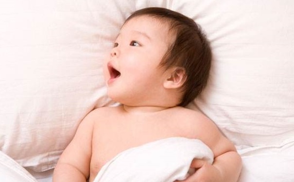 吃什么有助于宝宝大脑发育？宝宝大脑发育吃什么食物好？(1)