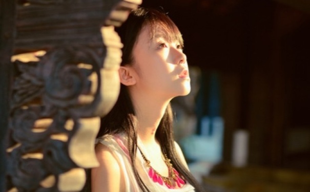 为什么两个人不能相爱？爱很奢侈吗？(1)