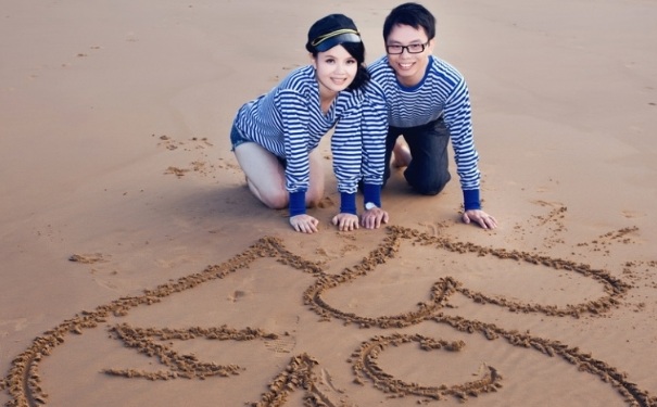 为什么相爱的两个人不能在一起？爱能解决一切吗？[图]