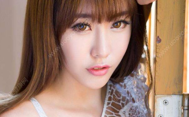 女生17岁做爱对身体有什么影响？17岁很想做爱正常吗？(1)