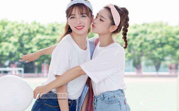 女生17岁做爱对身体有什么影响？17岁很想做爱正常吗？(4)