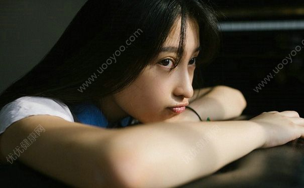 初一女生长阴毛正常吗？初一女生那会长阴毛吗？(3)