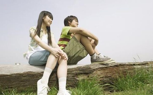 如何对待孩子早恋？怎样看待孩子早恋？(1)