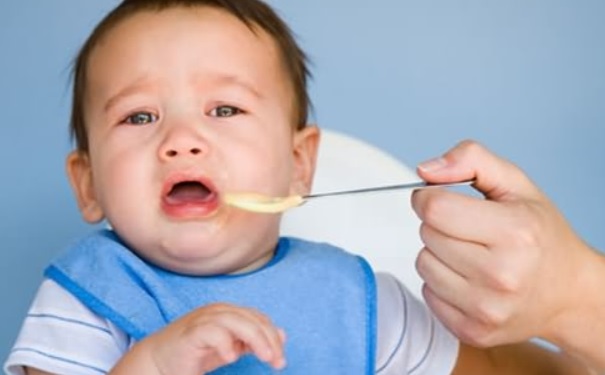 小孩子不吃饭怎么办？孩子为什么不吃饭？(1)