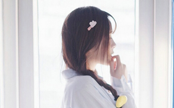初二女孩穿什么样的胸罩？初二女生穿多大胸罩？(1)