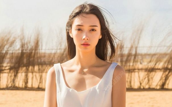 15岁女生胸小怎么变大？十五岁胸比较小能变大吗？(2)