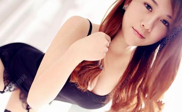 男子强迫女友穿带锁铁内裤：女子有外遇男性该怎么对待