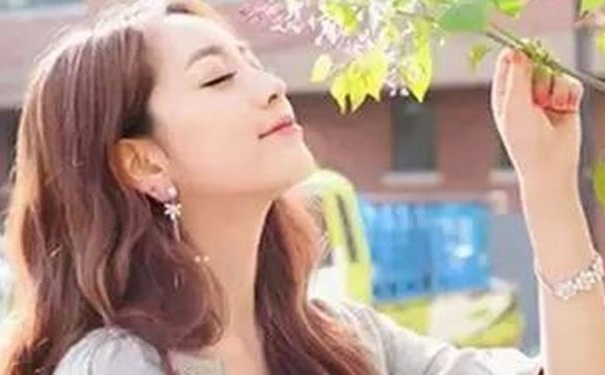 哪些食物让女人容光焕发？让女性容光焕发的食物[图]