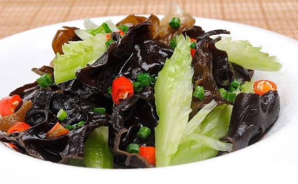 秋季吃什么降血压？秋季降血压的食物有哪些？(1)
