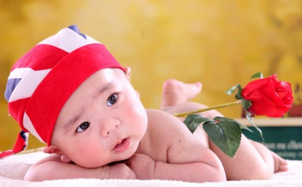 婴幼儿喝什么水好？婴儿适合喝什么水？(1)