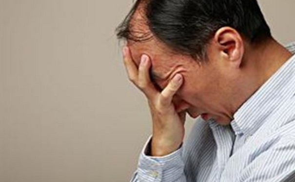 男人更年期的到来都有哪些症状？男人更年期会有哪些表现？(1)