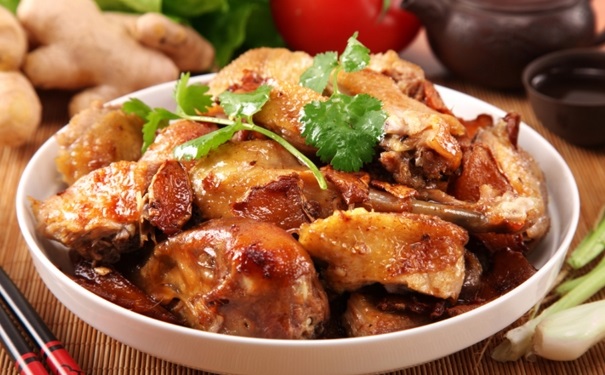 姜母鸭的烹饪技巧怎么做？姜母鸭如何烹饪美味又营养？(1)