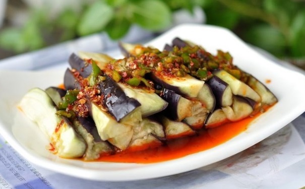 茄子怎么吃更健康？拌茄子吃的好处有哪些？(1)