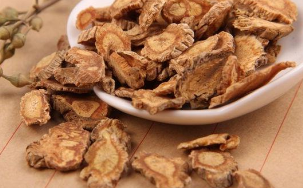 款冬花是治疗什么疾病的？款冬花的功效与禁忌(1)