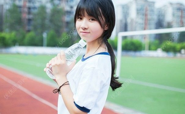 女生18岁胸部一般多大？18岁女生怎么让胸变大？(3)