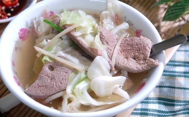 秋季喝什么汤治疗感冒？秋季防治感冒吃什么食物好？(1)