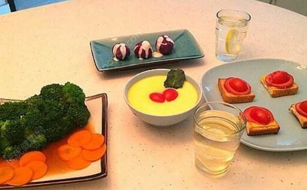 早餐减肥怎么吃？早餐吃什么东西减肥？(1)