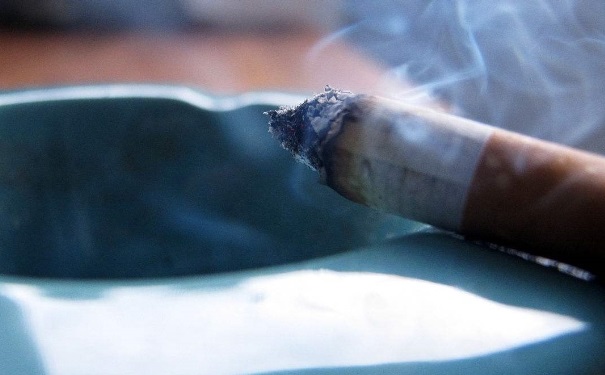 吸烟的人应该多吃些什么？吸烟的人吃什么食物好？(1)