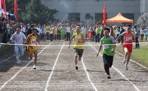 中学生运动会纪录40年未破，为什么现在学生体质越来越差？(3)